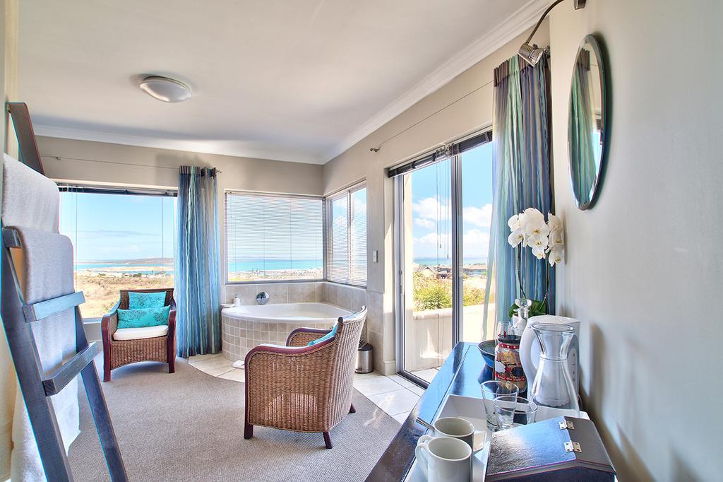 At The Rocks Guesthouse Langebaan Εξωτερικό φωτογραφία
