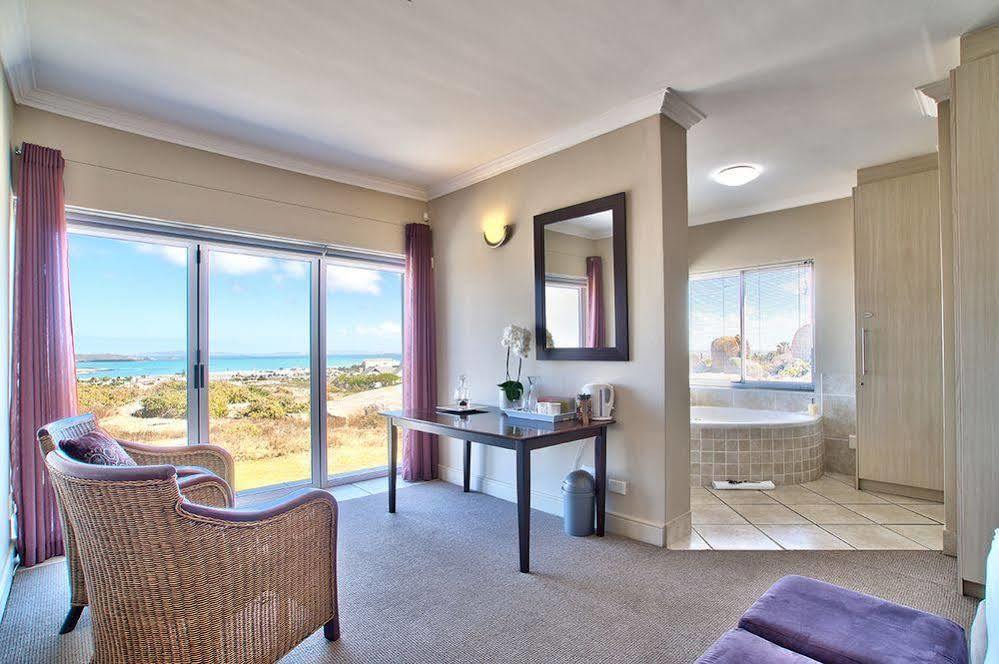 At The Rocks Guesthouse Langebaan Εξωτερικό φωτογραφία